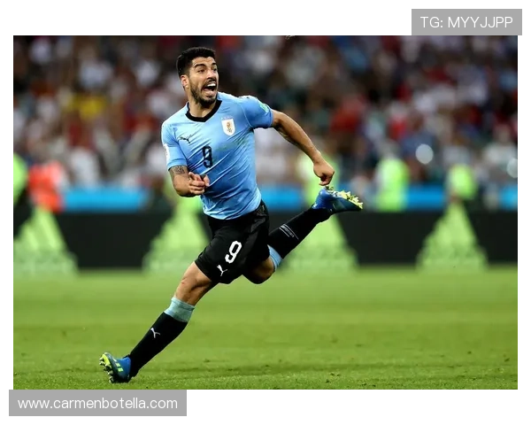 乌拉圭队边路速度持续提升，攻防转换效率增强