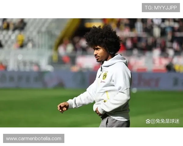 多特蒙德天赋拉满，却为何越踢越不稳？问题不在球员，在球队根本撑不住！