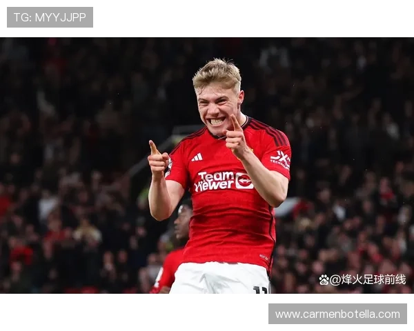 曼联深陷战术困局：豪门光环褪色，重建之路何去何从？