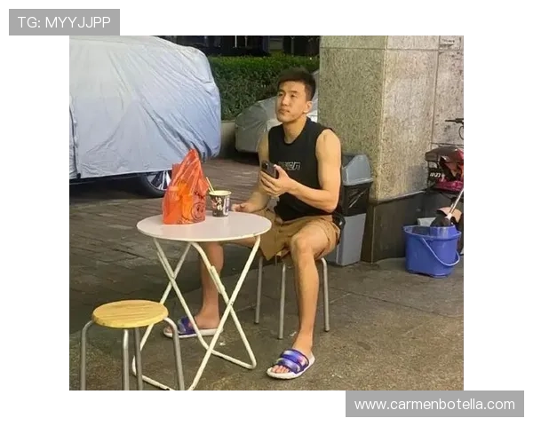 郭艾伦居然花着上百万,生活跟普通人完全不是一个次元的节奏 郭艾伦居然花着上百万,生活跟普通人完全不是一个次元的节奏